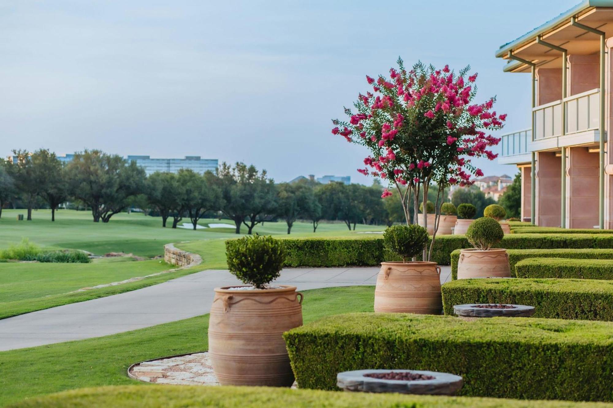 Resort The Ritz-carlton Dallas, Colinas